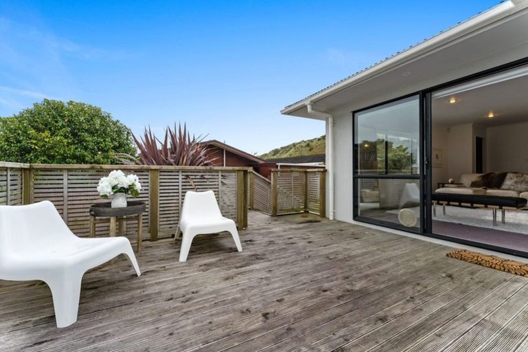Photo of property in 76 Oranga Street, Westown, New Plymouth, 4310