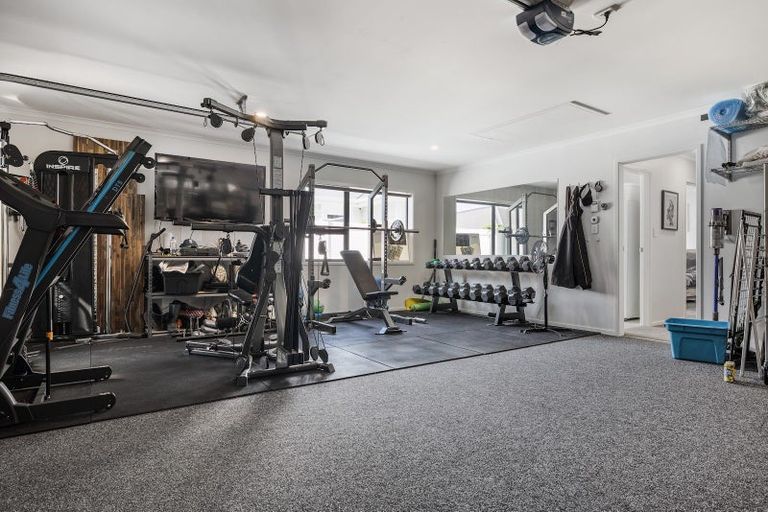 Photo of property in 84 Pakanga Grove, Pyes Pa, Tauranga, 3112