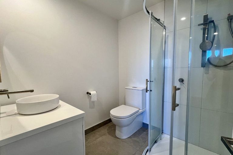 Photo of property in 51 Edgeware Road, St Albans, Christchurch, 8014