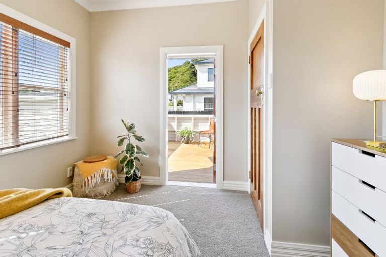 Photo of property in 184 Rongotai Road, Rongotai, Wellington, 6022