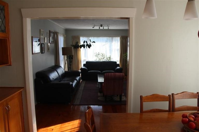 Photo of property in 4 Stamford Grove, Avalon, Lower Hutt, 5011