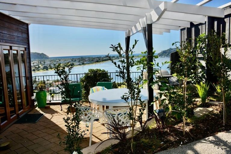 Photo of property in 16 Pine Grove, Tairua, 3508