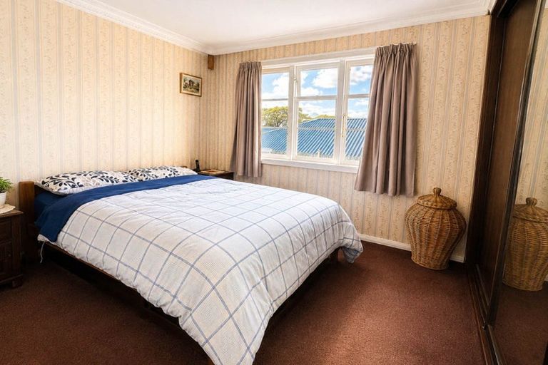 Photo of property in 8 Leicester Street, Picton, 7220