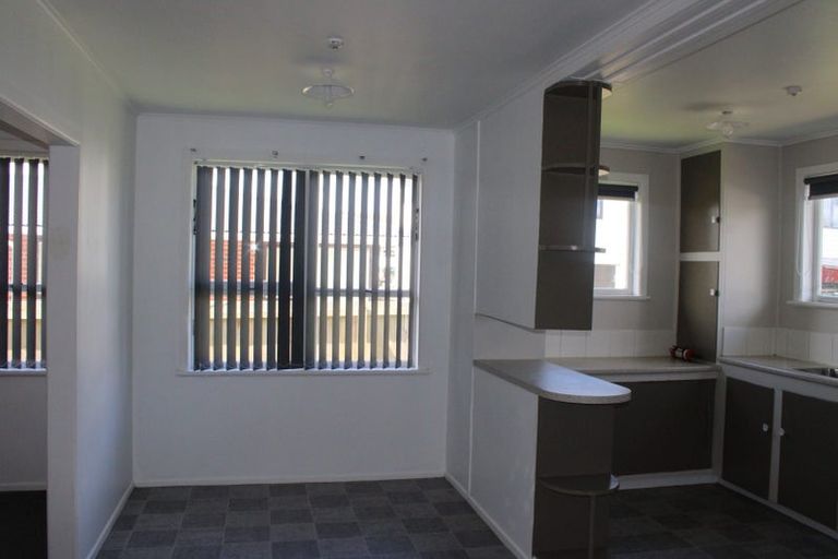 Photo of property in 1 Daniel Avenue, Mangere East, Auckland, 2024