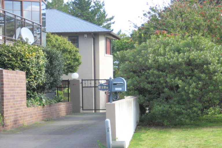Photo of property in 212b Oceanbeach Road, Mount Maunganui, 3116