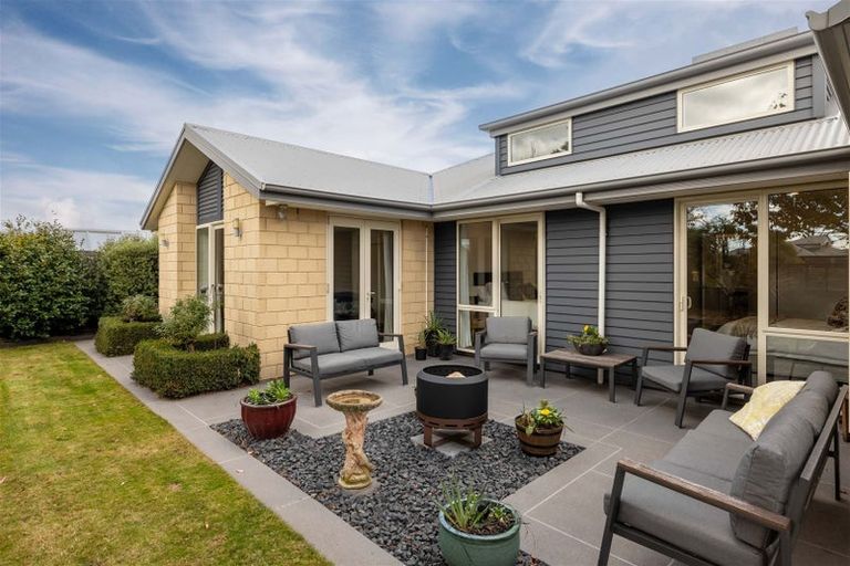Photo of property in 36 Mcmahon Drive, Aidanfield, Christchurch, 8025