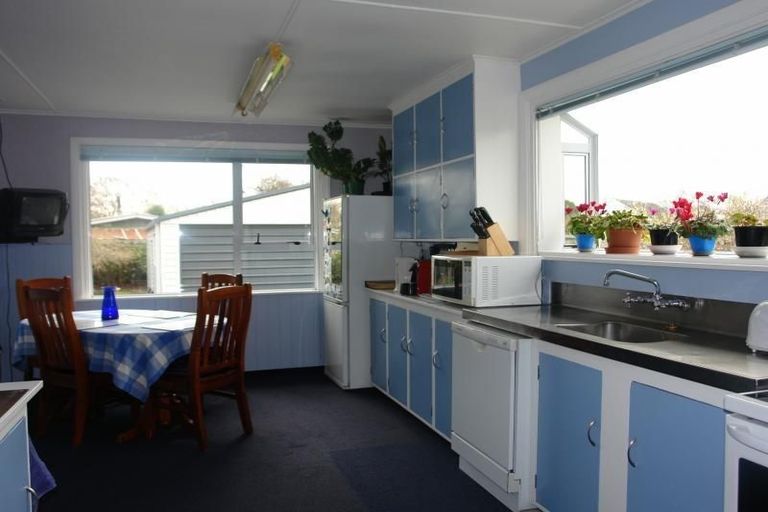 Photo of property in 7 Hollyford Avenue, Bryndwr, Christchurch, 8053