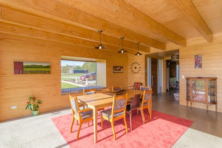 Photo of property in 18b Shooting Butts Road, Martinborough, 5784