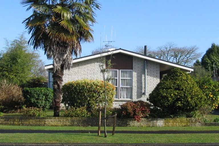 Photo of property in 3b Leong Avenue, Dinsdale, Hamilton, 3204