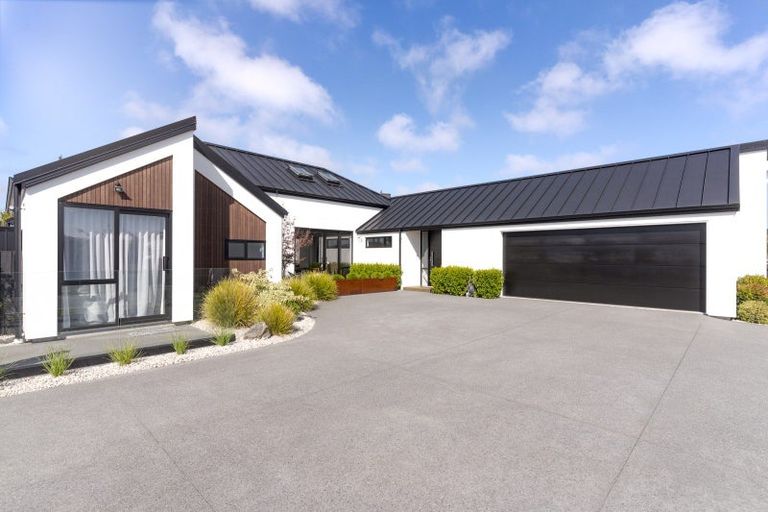 Photo of property in 5 Kawharu Street, Marshland, Christchurch, 8083