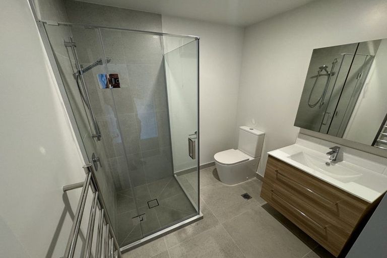 Photo of property in 2/66 Centennial Avenue, Riccarton, Christchurch, 8041