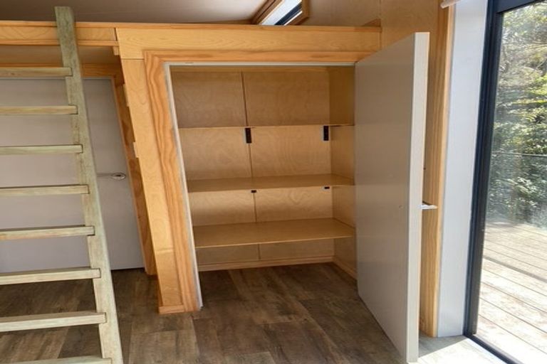 Photo of property in 359 Wairere Road, Waitakere, Henderson, 0782