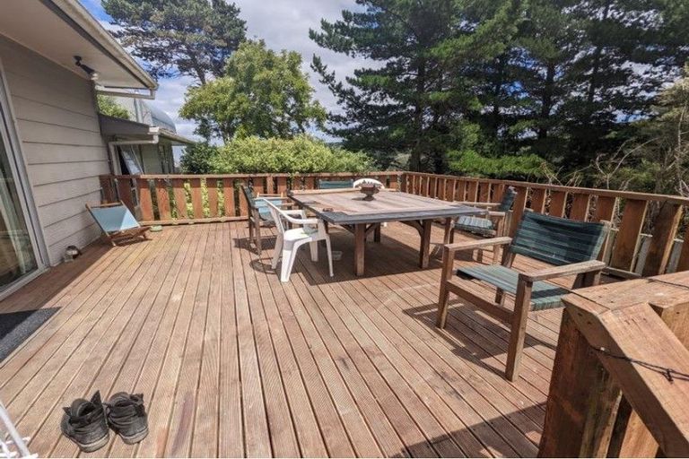 Photo of property in 77 Lord Street, Stokes Valley, Lower Hutt, 5019