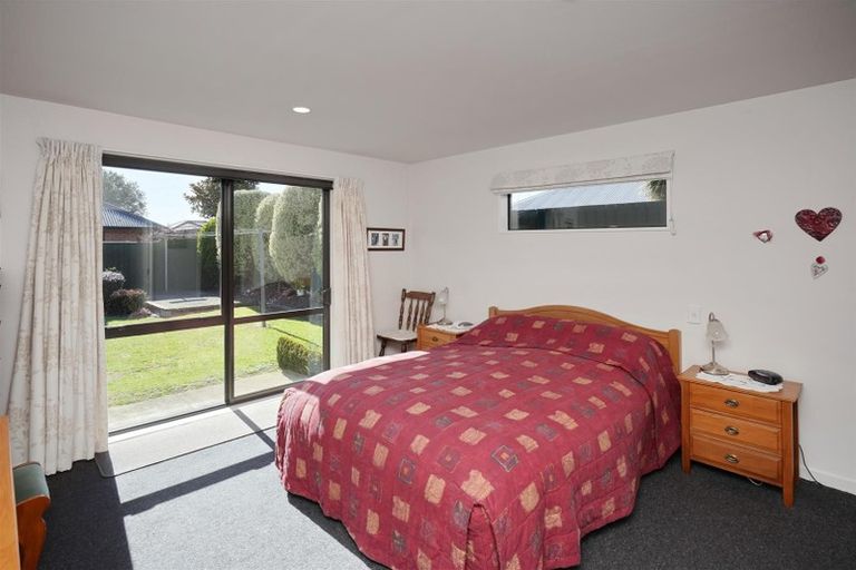 Photo of property in 24 Rushmore Drive, Belfast, Christchurch, 8051