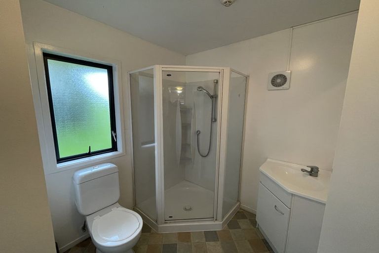 Photo of property in 9/3 The Avenue, Albany, Auckland, 0632