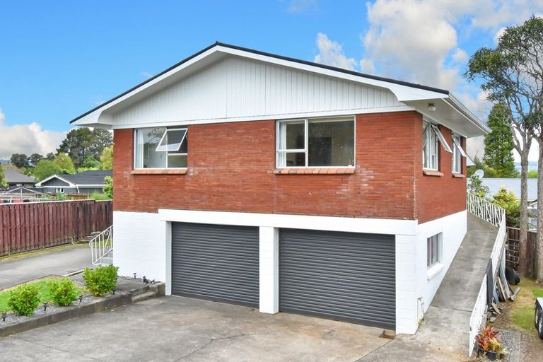 Photo of property in 384 Great South Road, Opaheke, Papakura, 2113
