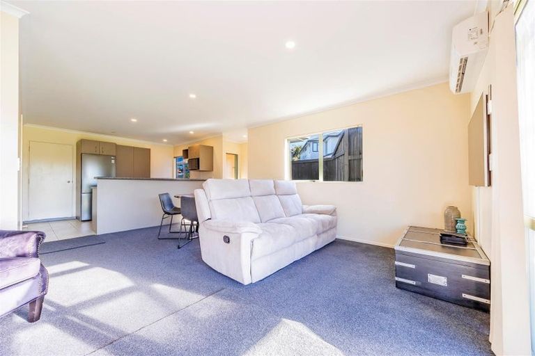Photo of property in 10 Clea View, Gulf Harbour, Whangaparaoa, 0930