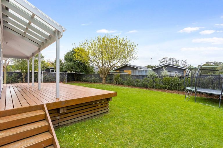 Photo of property in 9 Rheingold Place, Huapai, Kumeu, 0810