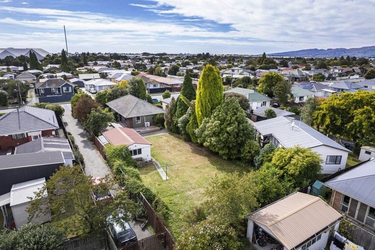 Photo of property in 18 Neill Street, Hornby, Christchurch, 8042