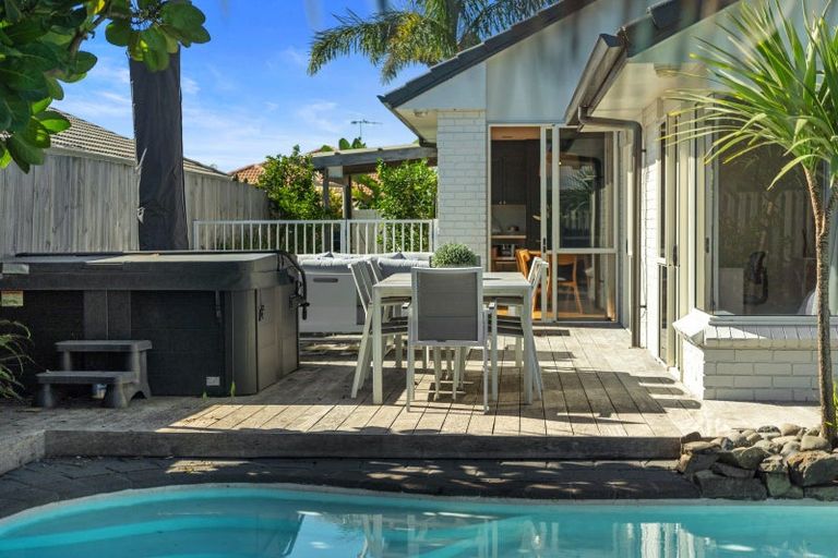 Photo of property in 24 Fahey Avenue, Mount Maunganui, 3116