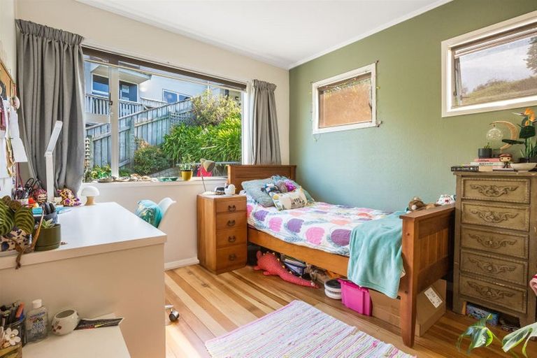 Photo of property in 22 Gordon Road, Plimmerton, Porirua, 5026