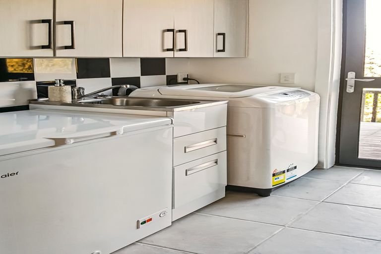 Photo of property in 76 Ohau Drive, Lake Ohau, Twizel, 9412