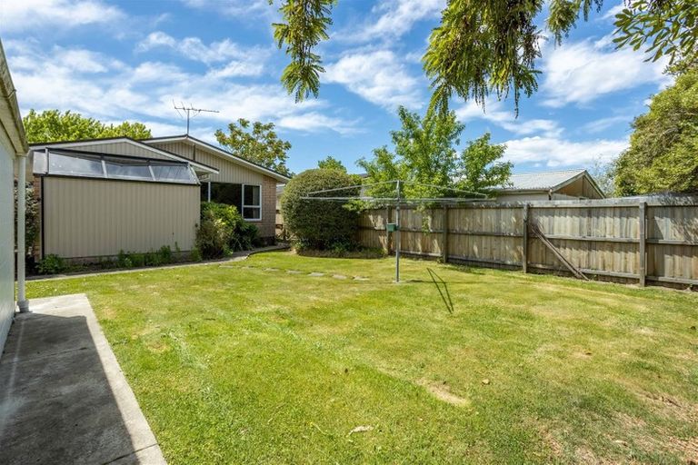 Photo of property in 39 Kent Lodge Avenue, Avonhead, Christchurch, 8042