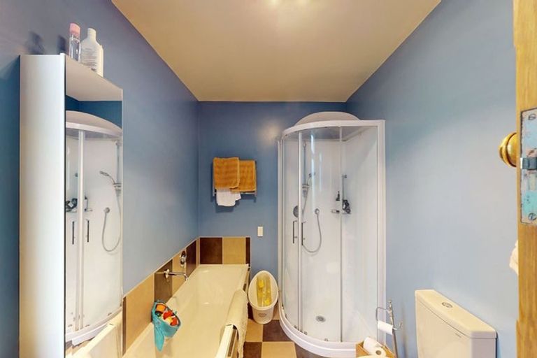 Photo of property in 9 Khandallah Road, Ngaio, Wellington, 6035