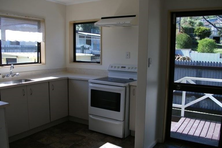 Photo of property in 2/135 Waimea Road, Nelson South, Nelson, 7010