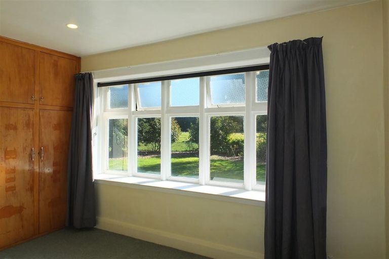 Photo of property in 522 Pleasant Point Highway, Levels, Timaru, 7975