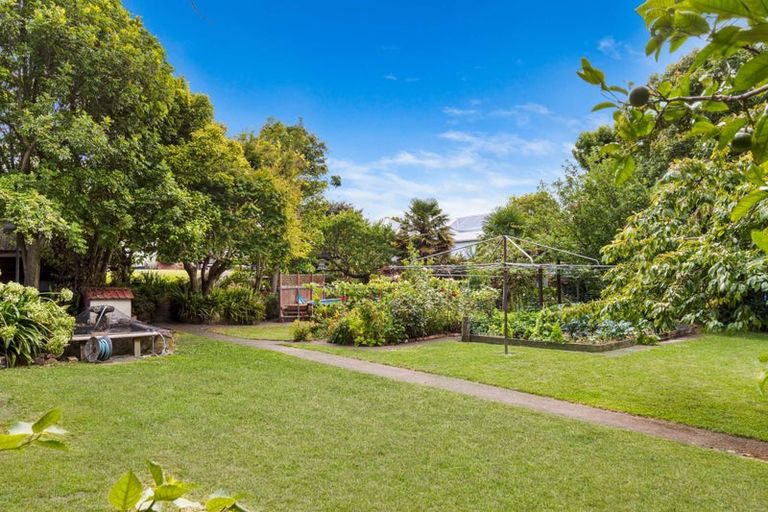 Photo of property in 12 Caius Avenue, Gonville, Whanganui, 4501