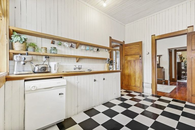 Photo of property in 2/829 Heaphy Terrace, Claudelands, Hamilton, 3214