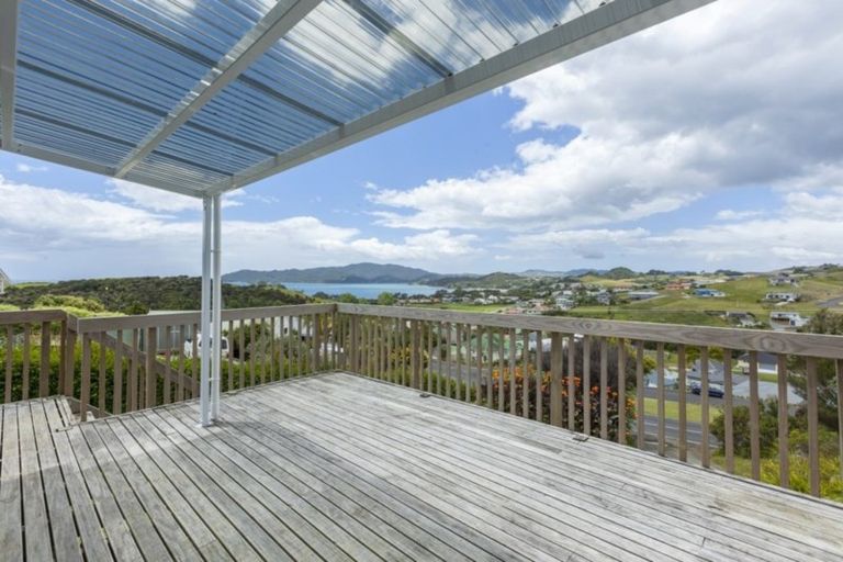 Photo of property in 43 Cable Bay Block Road, Cable Bay, 0420