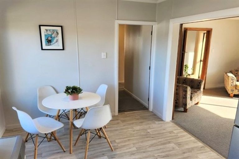 Photo of property in 31 Collins Road, Melville, Hamilton, 3206