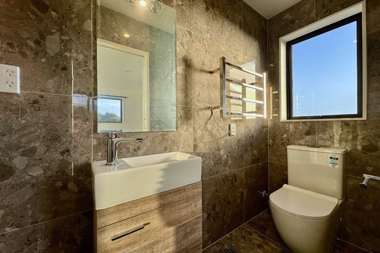 Photo of property in 50a Greenmeadows Avenue, Manurewa East, Auckland, 2102