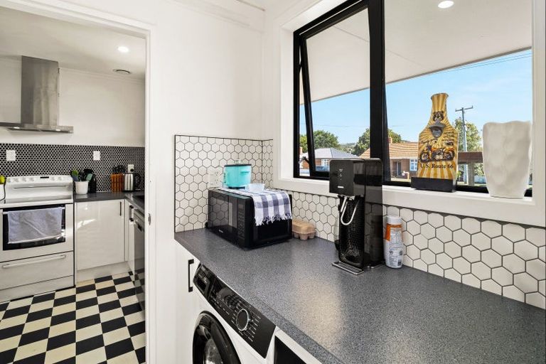 Photo of property in 17b Argyle Street, Mosgiel, 9024