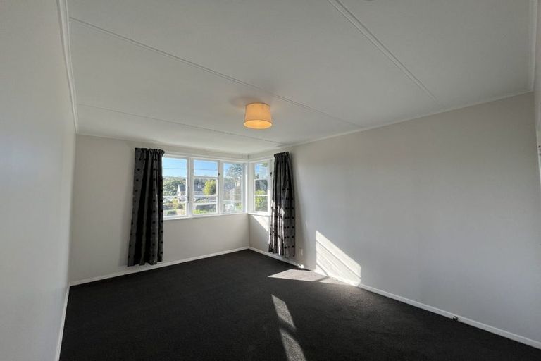 Photo of property in 50a Glenpark Avenue, Frankleigh Park, New Plymouth, 4310
