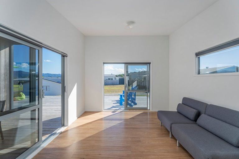 Photo of property in 161 The Fairway, Matarangi, Whitianga, 3592