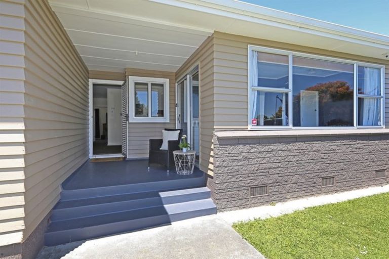 Photo of property in 27 Richmond Street, Maraenui, Napier, 4110