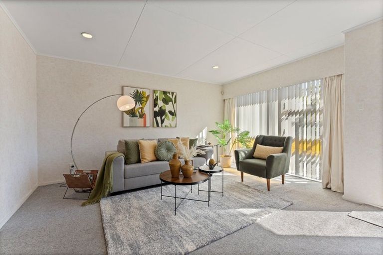 Photo of property in 28b Wood Street, Takaro, Palmerston North, 4410