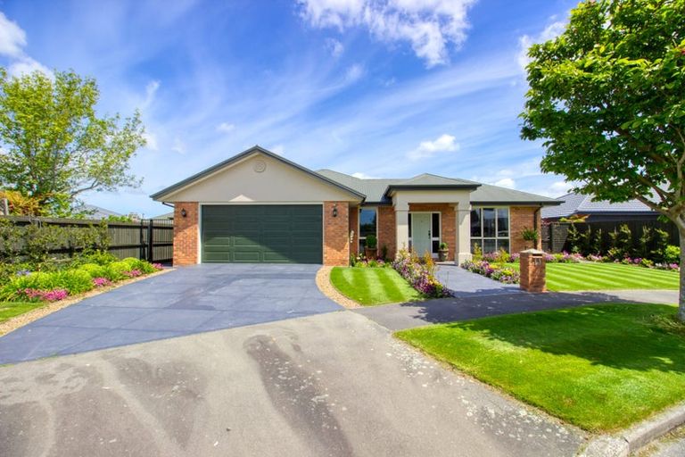 Photo of property in 11 Steane Place, Halswell, Christchurch, 8025