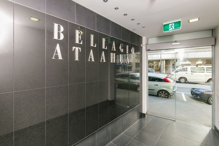 Photo of property in Bellagio Apartments, 2b/39 Taranaki Street, Te Aro, Wellington, 6011