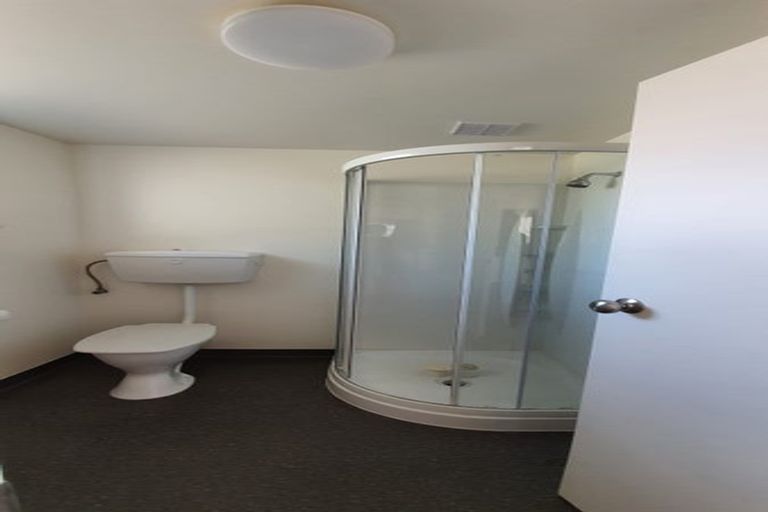 Photo of property in 7 Ballantyne Avenue, Upper Riccarton, Christchurch, 8041