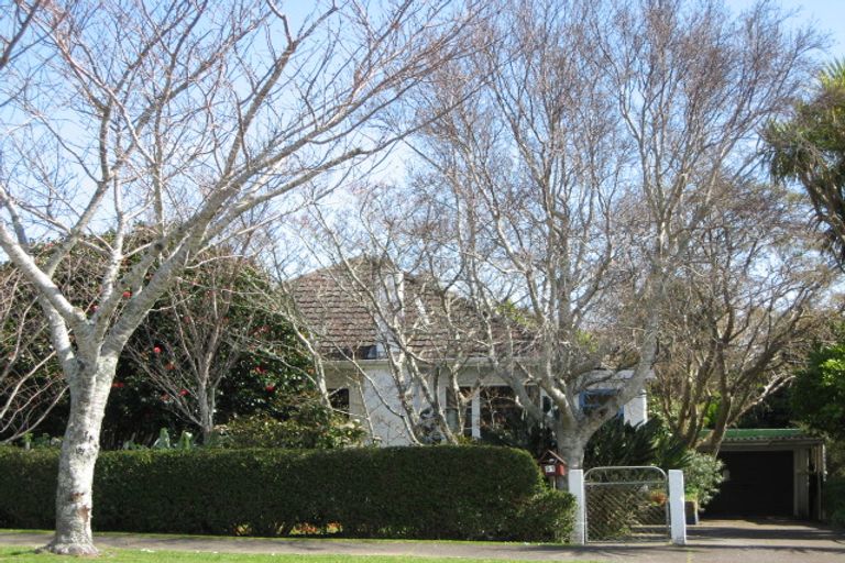 Photo of property in 31 David Street, Westown, New Plymouth, 4310