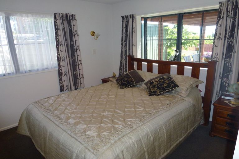 Photo of property in 63 Kamaka Crescent, Bridge Hill, Alexandra, 9320