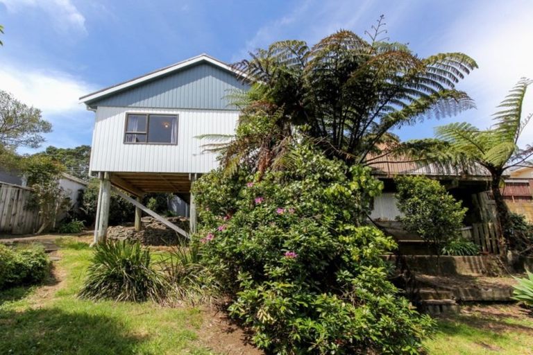Photo of property in 134 Frankley Road, Frankleigh Park, New Plymouth, 4310