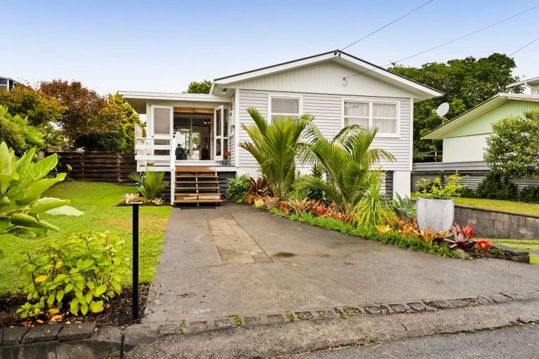 Photo of property in 17d Manu Crescent, Upper Vogeltown, New Plymouth, 4310