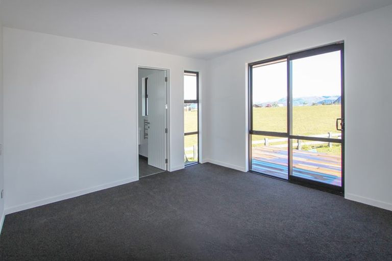 Photo of property in 71 Infinity Drive, Wanaka, 9305