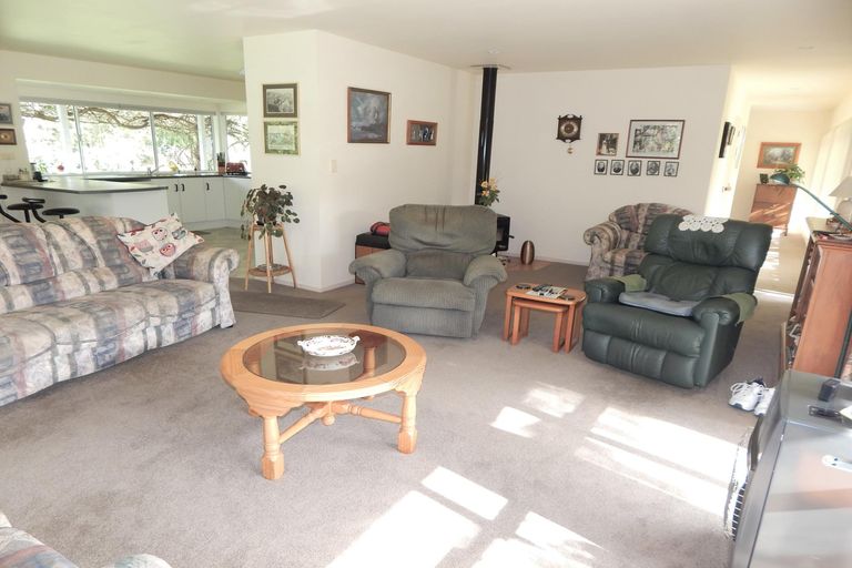 Photo of property in 215 Rangitane Road, Kerikeri, 0294