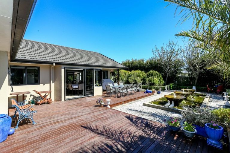 Photo of property in 19a Shelter Grove, Frankleigh Park, New Plymouth, 4310